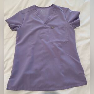Figs Lavender Dew Catarina Scrub top in XS
